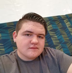 Meet your Posher, Colin